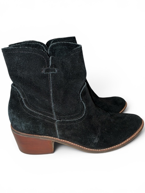 Dolce Vita soft suede pull on ankle boots. Wood heel, rubber sole. Like new. 8.5 main image 16